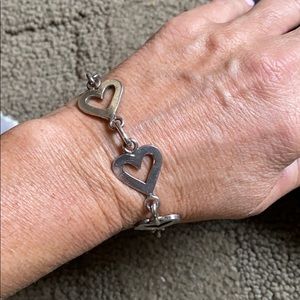Silver Heart toggle bracelet. 8” silver
